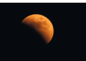 या वर्षाचे अखेरचे चंद्रग्रहण