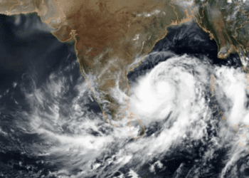 ‘निवार’ धडकणार; तामिळनाडूतून 1 लाख लोकांचे,  सुरक्षित स्थळी स्थलांतर