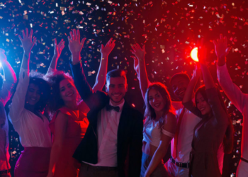 …तर फार्म हाऊस , रिसॉर्ट, हॉटेलना सात दिवस टाळे, कोरोनाचे नियम मोडल्यास कारवाईचा बडगा