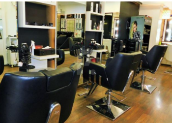 पश्चिम रेल्वेच्या स्थानकांवर आता कटिंग सलून