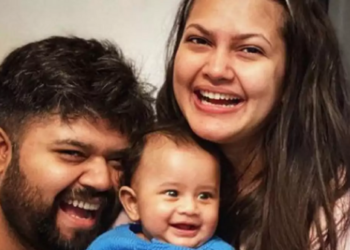 प्रियंका बर्वेने गायले चिमुकल्यासोबत गाणे