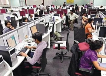 कॉर्पोरेट कंपन्या आपल्या कर्मचाऱ्यांसाठी कोरोना लसीकरण मोहीम राबवणार