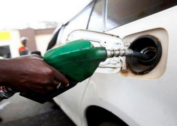 ‘या’ देशात पेट्रोल-डिझेलचे भाव पाण्याच्या बाटलीपेक्षाही आहेत कमी