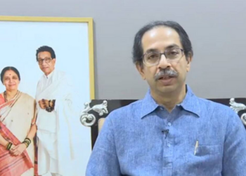 उद्धव ठाकरे बेस्ट मुख्यमंत्री, एबीपी माझा-सी व्होटरचे सर्वेक्षण