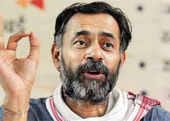 प्रजासत्ताक दिनी ट्रॅक्टर रॅली काढणारच! शेतकरी नेते योगेंद्र यादव यांचा निर्धार