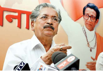 फडणवीसांनी चार वर्षे सत्तेचे स्वप्नच बघत राहावे, उद्योगमंत्री सुभाष देसाईंचा टोला