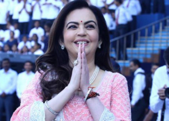 महिलांचा संवाद सेतू, नीता अंबानींनी लाँच केला ‘हर सर्कल’ डिजिटल मंच