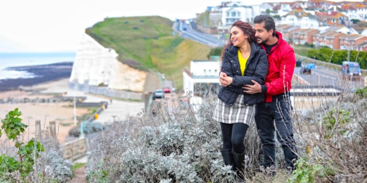 ‘वेल डन बेबी’चे दुसरे गाणे आले