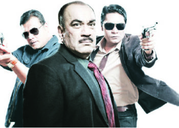 एसीपी/सीआयडी : शिवाजी साटम