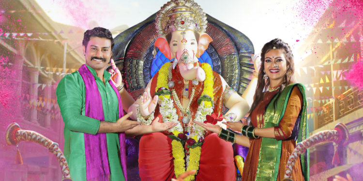 ‘गणपती अंगणात नाचतो…’ दाखल