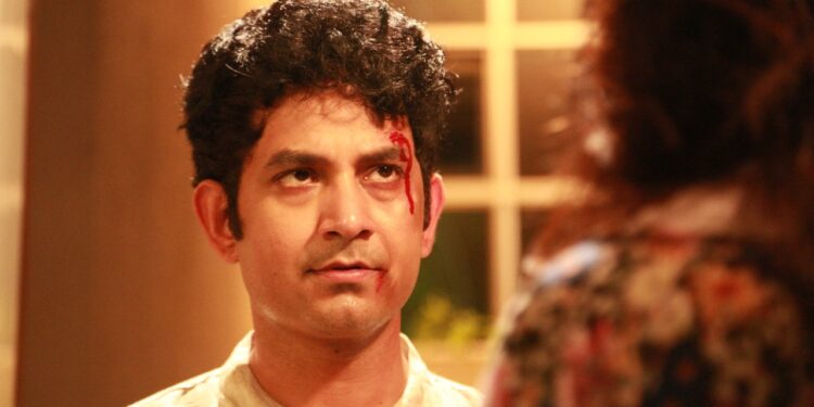 बाळासाहेबांबद्दलचा आदर पाहून भारावलो…