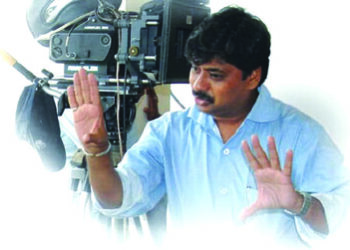 मुंगी उडाली आकाशी