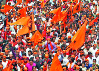 सामान्याचा असामान्य लढा