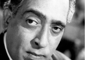 सॉफिस्टिकेटेड, खानदानी खलनायक