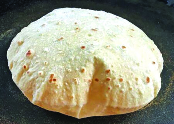 गंध समाधानाचा… गरमागरम पोळीचा…