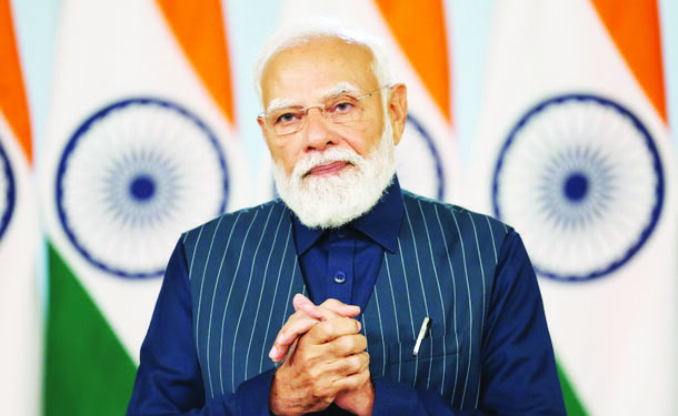 कशापासून पळ काढताय?