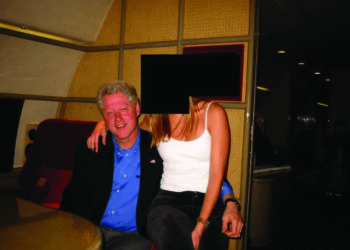 ‘किळसवाण्या श्रीमंता’च्या नीच उद्योगांचे दर्शन