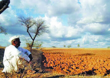 शेती क्षेत्राकडे दुर्लक्ष शेतकरी अनास्थेचे भक्ष्य
