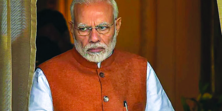 नंगे से विश्वगुरू भी डरता है!