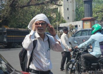 उन्हाच्या फासाने शहरे बेहाल!