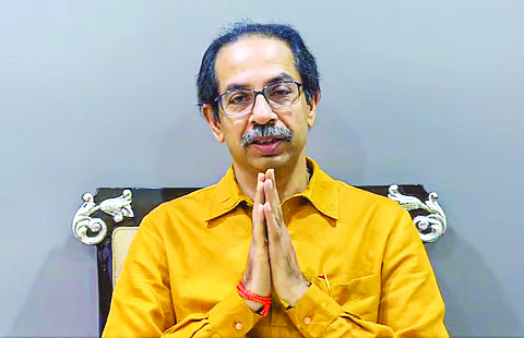 संयत, सुसंस्कृत आणि संवादी