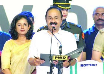‘दक्षिण विजय’ कोसो दूर!
