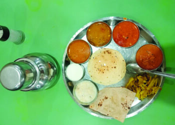 आशा डायनिंग हॉल