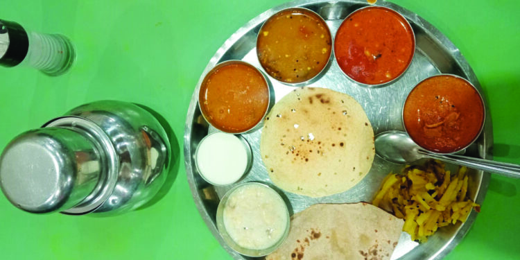 आशा डायनिंग हॉल