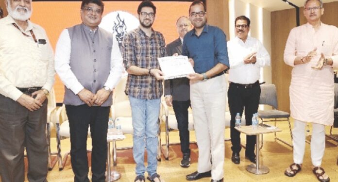 बेरोजगारांना लॉजिस्टिक क्षेत्र खुणावतंय!