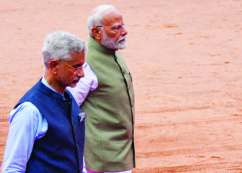 मोदींच्या परराष्ट्र धोरणाला पाकिस्तानची  मात