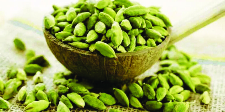 गंध वेलदोड्याचा, कणाने स्वाद वाढविण्याचा…