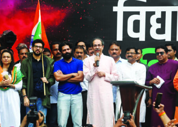 ठाकरे तिथे युवाशक्ती!